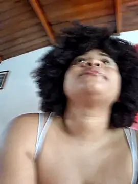 Snapshot of DANIELA_MICHEL chatting on 02.14.25 DANIELA MICHEL online show from 02.14.25