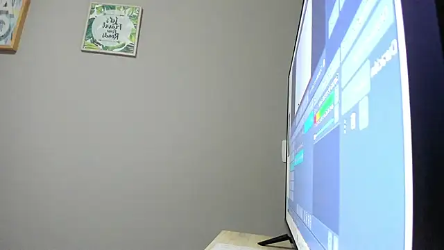 agussaenz online show from 01.07.25