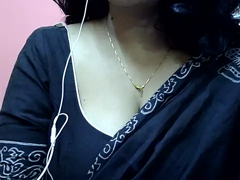 Riya riyaa online show from 12.21.24