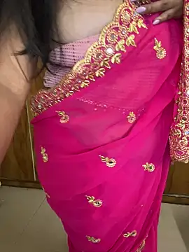 Snapshot of Doodhwaali chatting on 03.15.25 Doodhwaali online show from 03.15.25