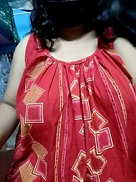 Snapshot of BERRY_00 chatting on 10.08.25 BERRY 00 online show from 10.08.25