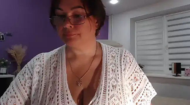 Snapshot of Nora_Star chatting on 01.11.25 Nora Star online show from 01.11.25