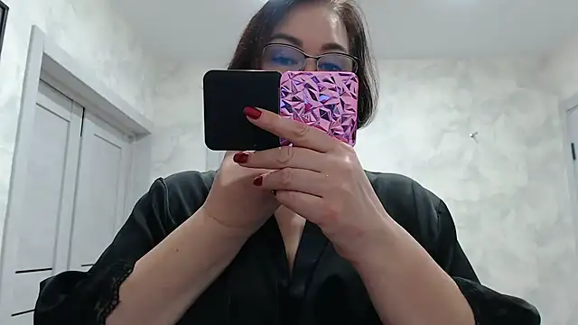 Snapshot of Nora_Star chatting on 09.27.25 Nora Star online show from 09.27.25