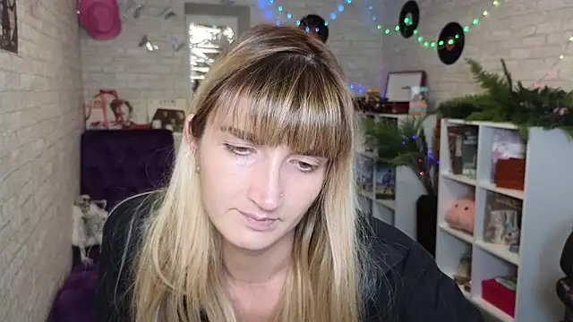 Nika Kitten online show from 09.13.25