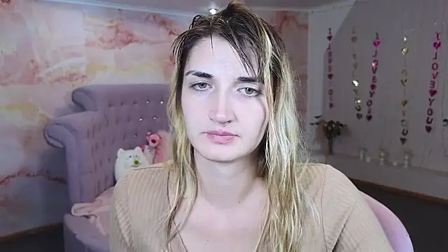 Nika Kitten online show from 10.22.25