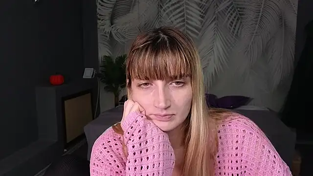 Nika Kitten online show from 11.04.25