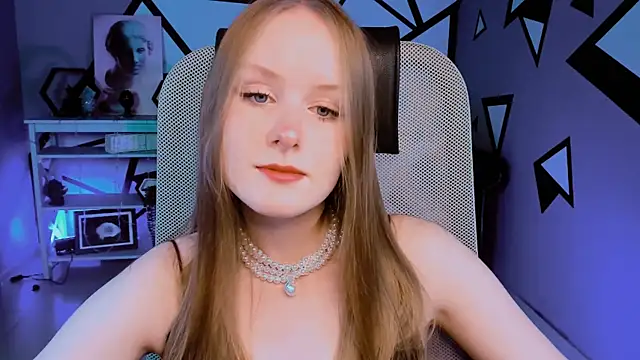 VivienLeeigh online show from 10.04.25