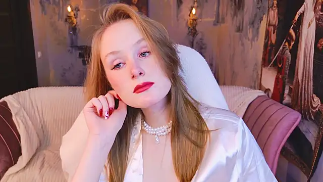 VivienLeeigh online show from 04.06.26