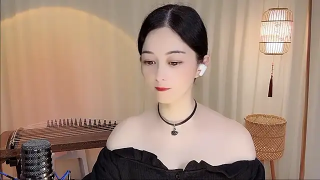 Snapshot of Tian-xin-999 chatting on 06.21.26 Tian-xin-999 online show from 06.21.26