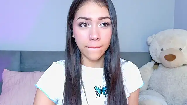 MiaOconner online show from 10.02.25