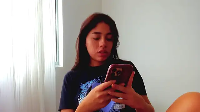 Snapshot of AriaMontgomery chatting on 07.17.26 AriaMontgomery online show from 07.17.26