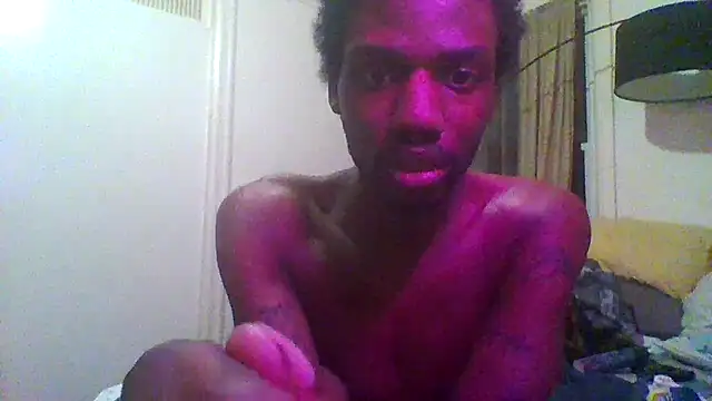 Snapshot of cloudyhimbo chatting on 02.12.25 cloudyhimbo online show from 02.12.25
