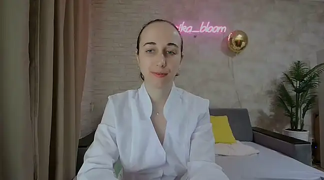 Anika bloom online show from 02.17.25