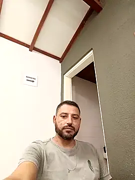 P4uzud4O online show from 02.24.26