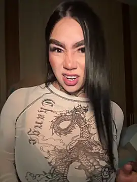 Nickiiiii online show from 02.03.26