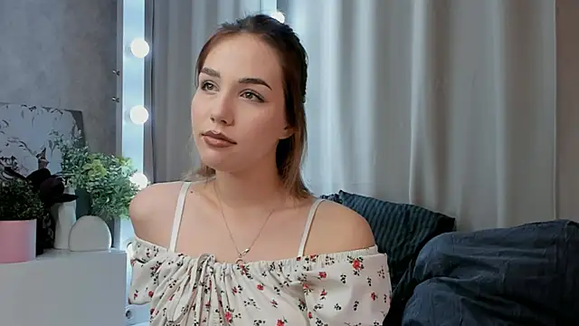 Tate Angel online show from 09.17.25