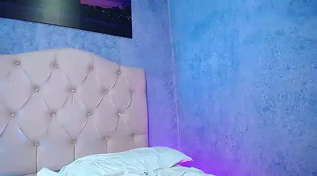 jennaa milf  online show from 12.26.24