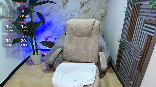 Snapshot of jennaa_milf_ chatting on 02.07.26 jennaa milf online show from 02.07.26