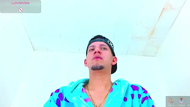 kevin  fox  online show from 10.15.25