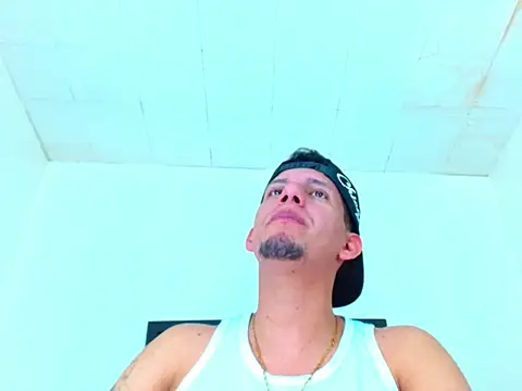 kevin  fox  online show from 10.17.25