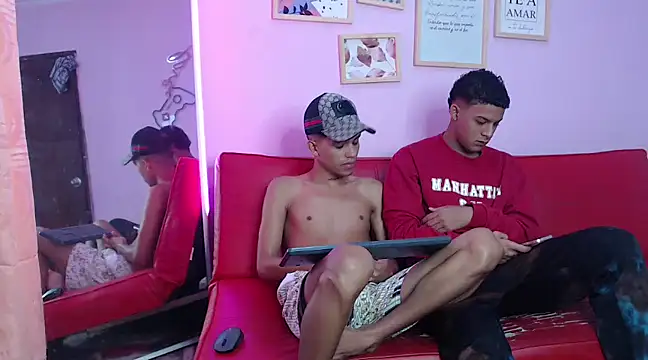SEXY BOYS HELL online show from 02.15.25