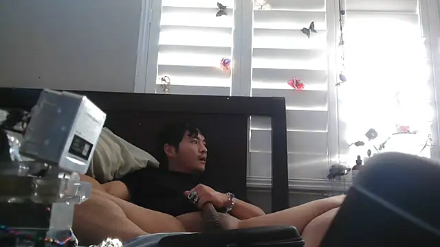 cloudyspun online show from 11.23.25