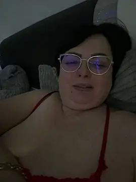 Amandamuller1982 online show from 12.12.24