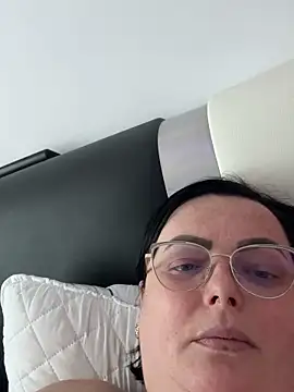 Amandamuller1982 online show from 01.15.25