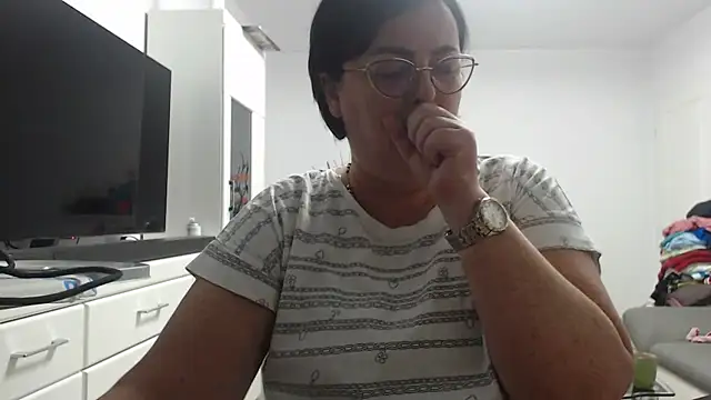 Snapshot of Amandamuller1982 chatting on 10.03.25 Amandamuller1982 online show from 10.03.25