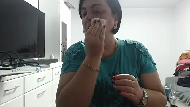 Snapshot of Amandamuller1982 chatting on 10.12.25 Amandamuller1982 online show from 10.12.25