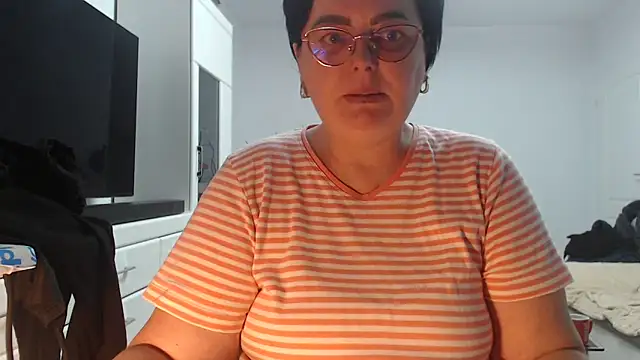 Amandamuller1982 online show from 03.31.26