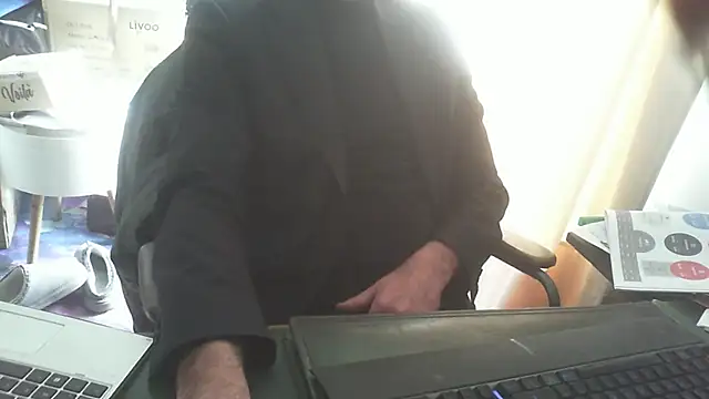 shyfrenchcock1 online show from 03.05.26