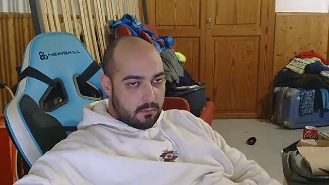 Snapshot of chicomallorca96 chatting on 02.01.26 chicomallorca96 online show from 02.01.26