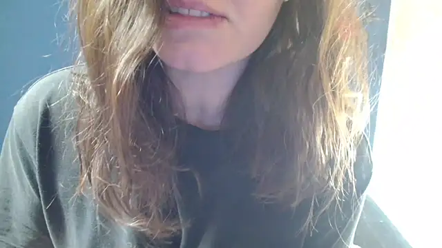 Snapshot of NovaBabe21 chatting on 11.12.25 NovaBabe21 online show from 11.12.25