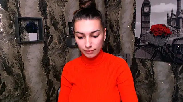 KarolinaRosse  online show from 12.25.24