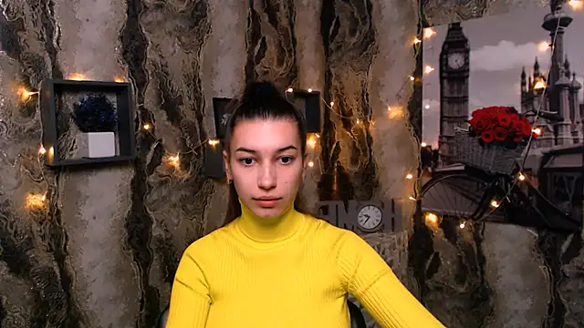 KarolinaRosse  online show from 12.25.24