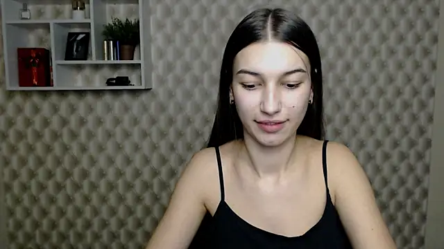 KarolinaRosse  online show from 12.27.24