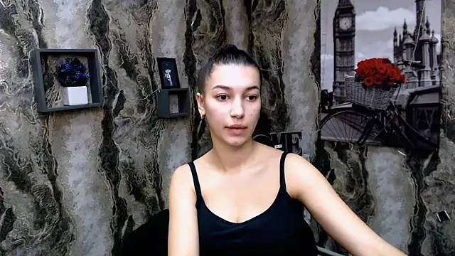 KarolinaRosse  online show from 01.12.25