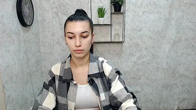 KarolinaRosse  online show from 01.29.25
