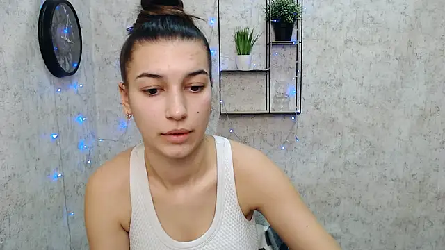 KarolinaRosse  online show from 01.29.25