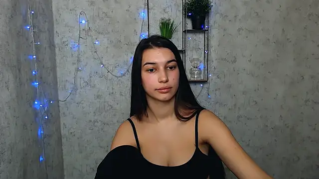 KarolinaRosse  online show from 02.28.25