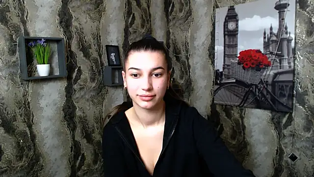 KarolinaRosse  online show from 03.09.25
