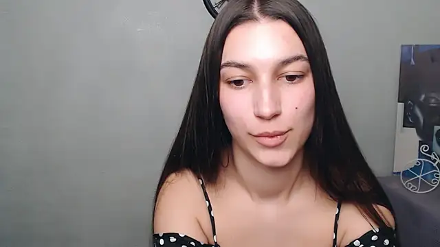 KarolinaRosse  online show from 03.14.25