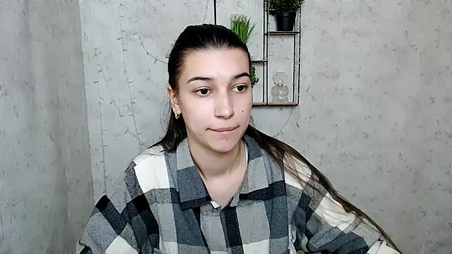 KarolinaRosse  online show from 03.15.25
