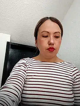 VIOLETA-25  online show from 10.01.25