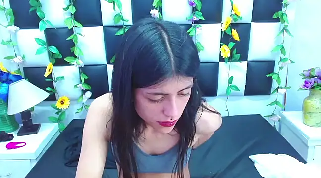 Morgana Smit online show from 02.28.25