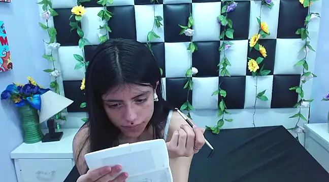 Morgana Smit online show from 03.06.25