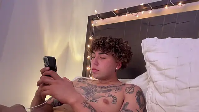 Youngjoshy online show from 12.25.24