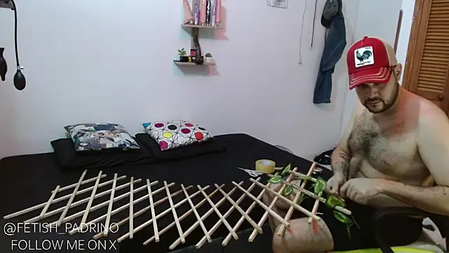 fetish padrino online show from 01.11.25