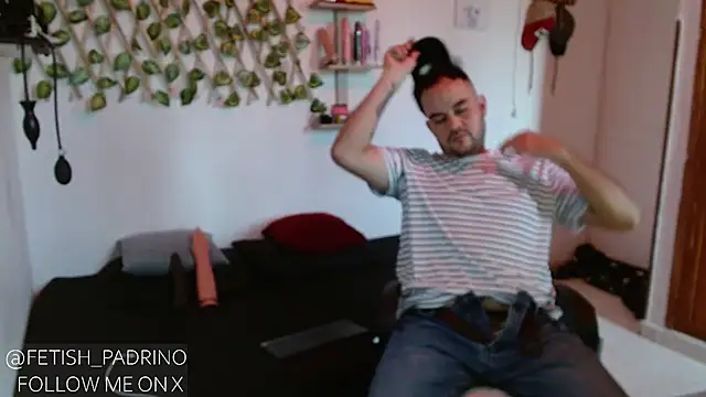 fetish padrino online show from 01.16.25